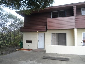 Building Photo - 2416 N Tropical Trail