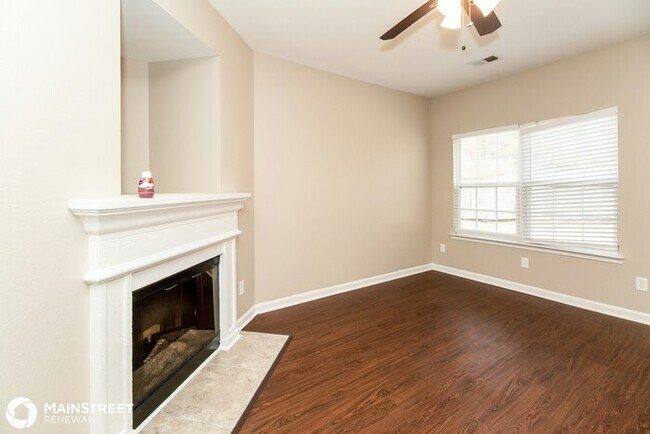 Building Photo - 5086 Windsor Forrest Ln, College Park, GA ...