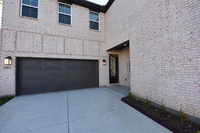 Building Photo - 9843 Romo St