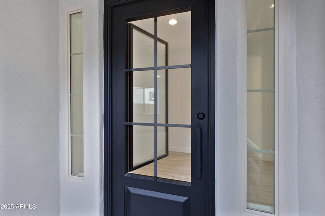 Foto del edificio - 3624 N 59th St