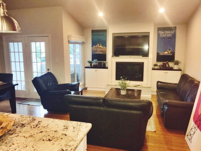Foto del edificio - 2153 Wainwright Ct