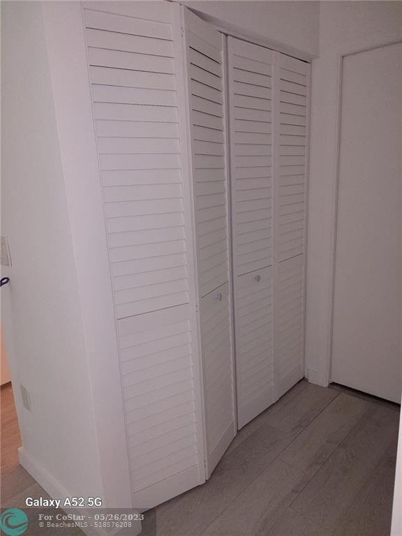 Foto del edificio - 4828 N State Rd 7