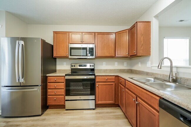 Building Photo - 4629 Plowman Dr