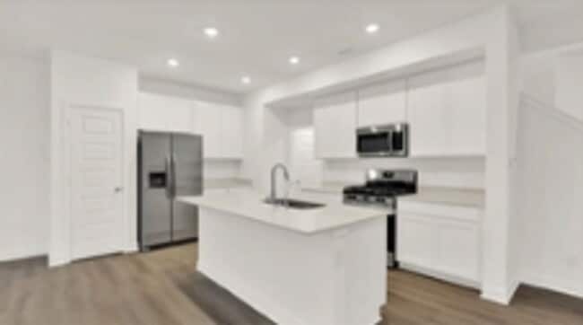 Foto del edificio - 4 Bed 1 Bath In Fishers IN! NEW BUILD!