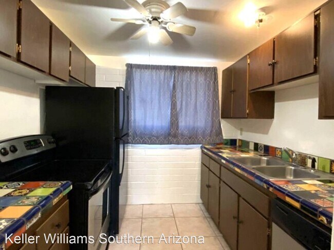 Building Photo - 1 br, 1 bath House - 7425 E Desert Spring Dr