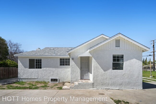 Building Photo - 3 br, 1.5 bath House - 2351 N State Street