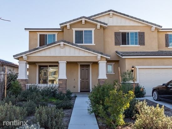 Primary Photo - 5 br, 3 bath House - Perris is Gorgeous