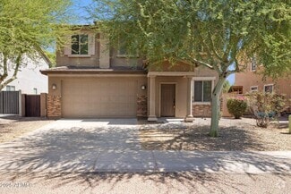 Building Photo - 1126 E Saddleback Pl