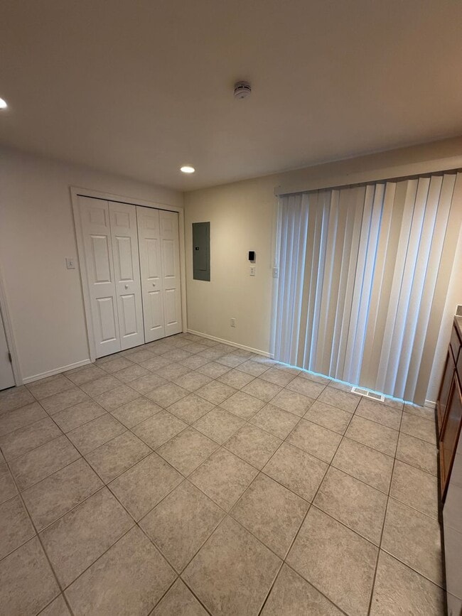 Foto del edificio - 1705 W Bemis St