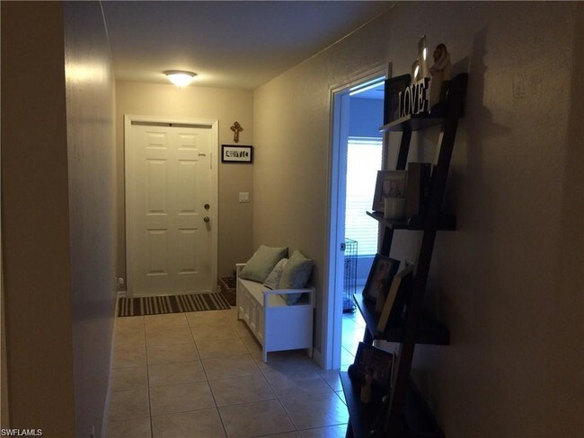 Foto del edificio - 714 SE 46th Ln