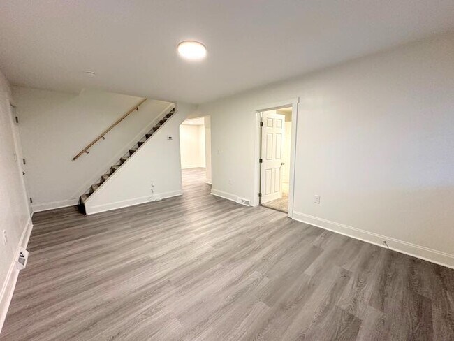 Foto del edificio - 1337 Methyl St