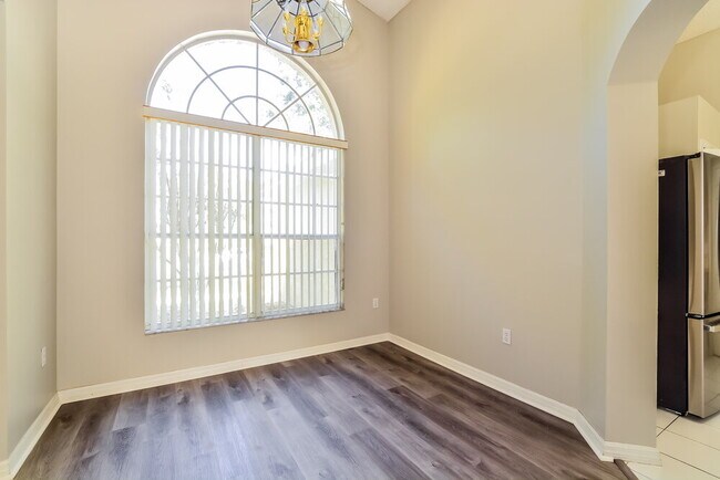 Building Photo - 2297 Blake Way
