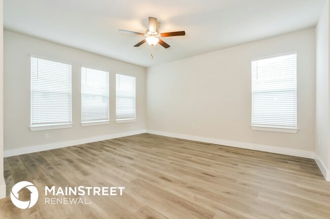 Building Photo - 352 Whiteheart Dr