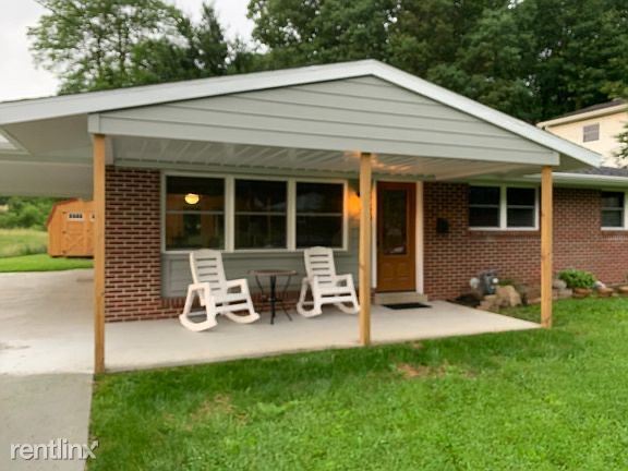 Building Photo - 3 br, 2 bath House - 156 Greystone Dr,