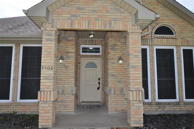 Building Photo - 3508 Lily Ln