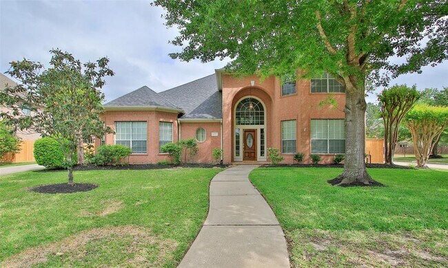 Foto del edificio - 1402 Hatchmere Pl