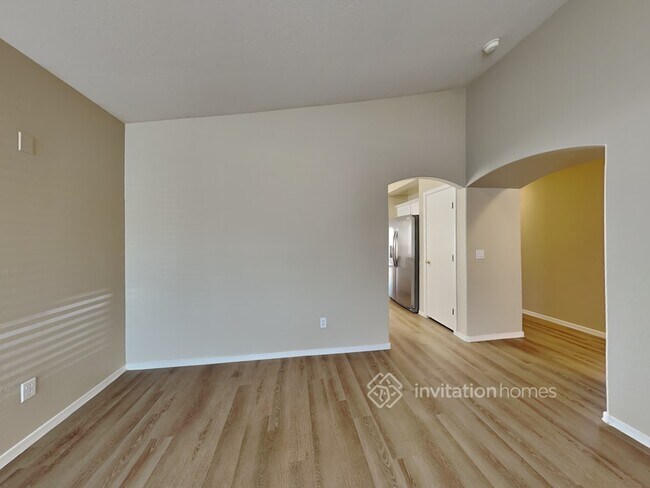 Foto del edificio - 4347 N 111th Ln