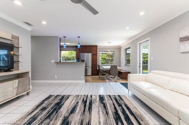 Foto del edificio - 5 br, 3 bath House - 264 NW 47th Pl 264 NW...