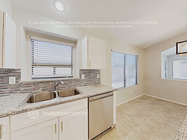 Foto del edificio - 29467 N Candlewood Dr