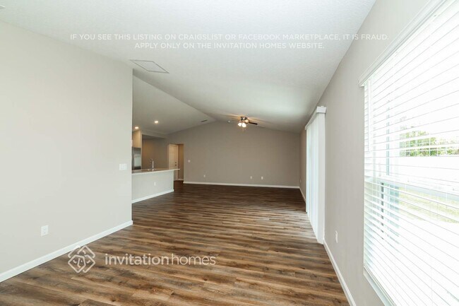 Foto del edificio - 3851 SW Janiga St