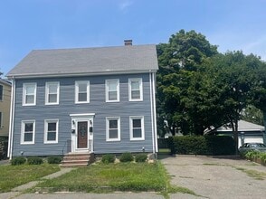 Building Photo - 70 Redington St