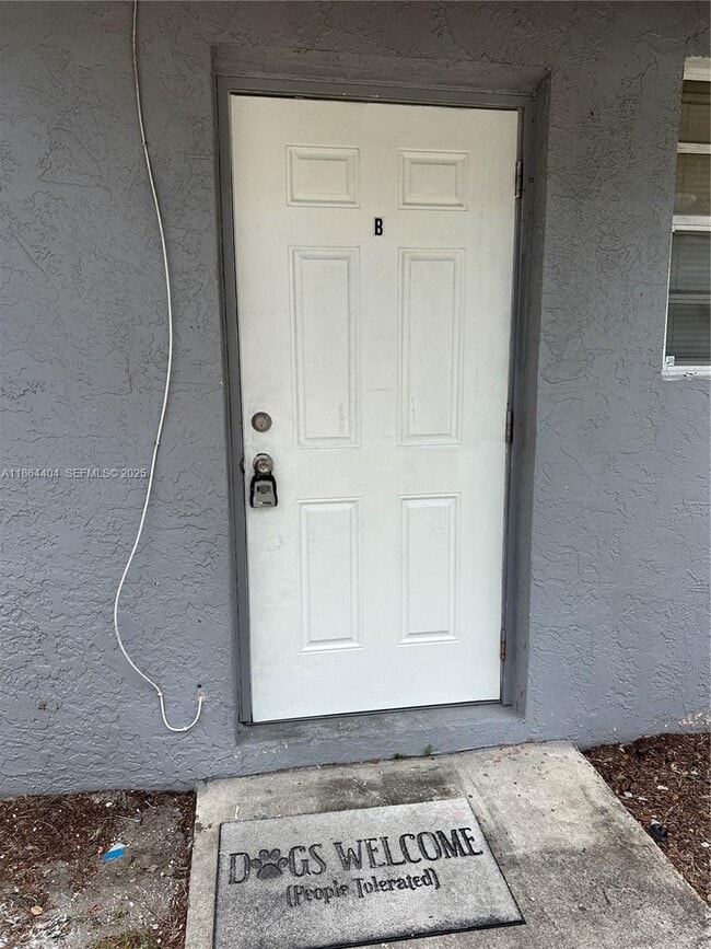 Foto del edificio - 1541 NW 2nd St