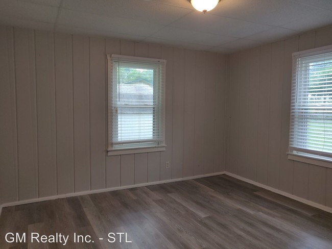 Building Photo - 2 br, 1 bath House - 1108 Laredo Ave