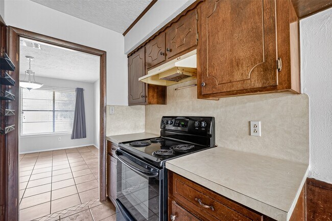 Foto del edificio - 3602 Cedarcrest Dr