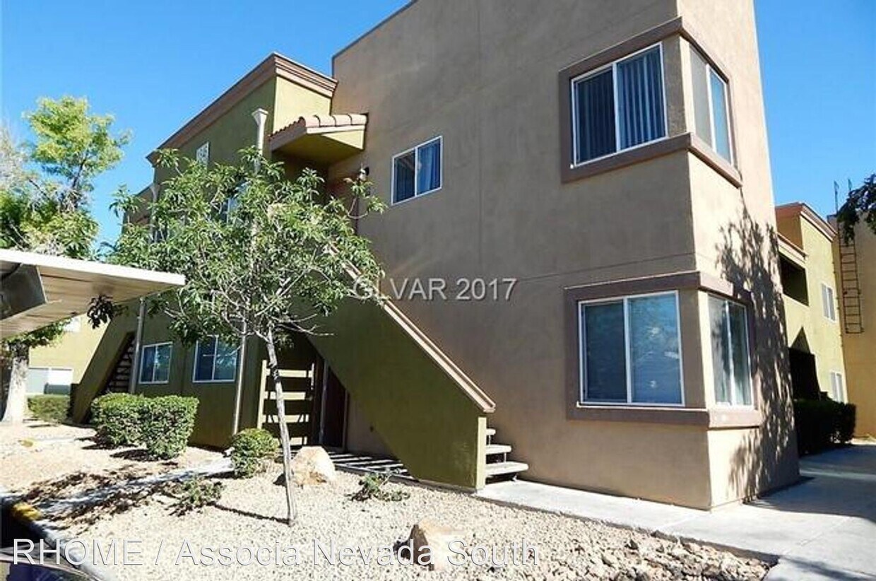 Primary Photo - 2 br, 2 bath House - 1846 N Decatur Blvd #102