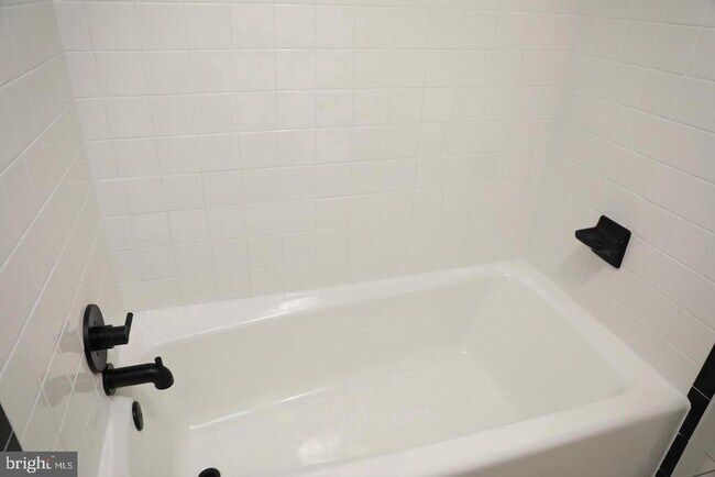 Building Photo - 1836 Metzerott Rd