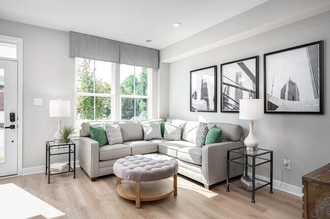 Foto del edificio - Room in Townhome on Coquina Ln