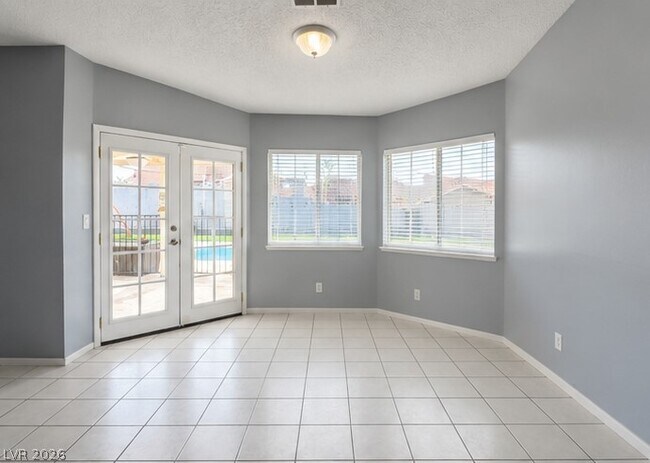 Foto del edificio - 6175 E Owens Ave