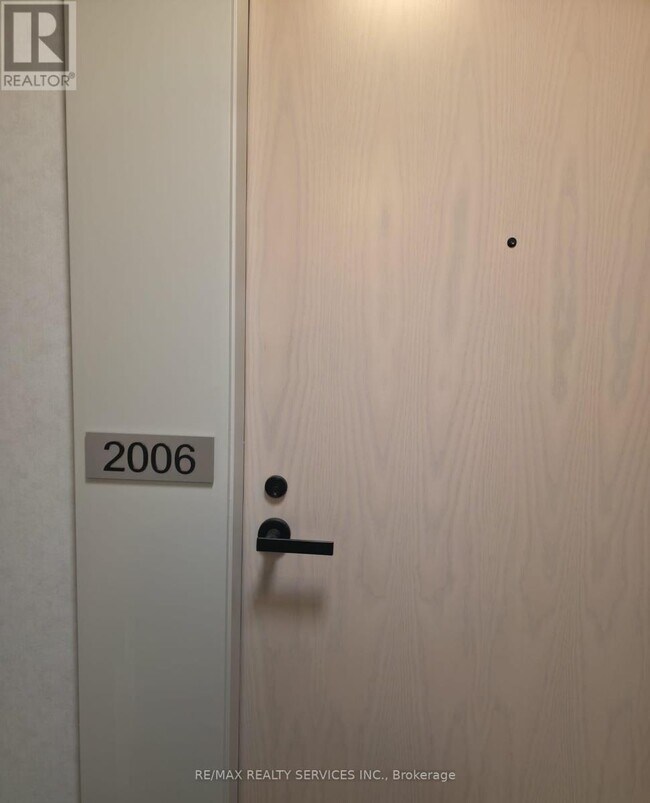 Photo du bâtiment - 8 Interchange Wy