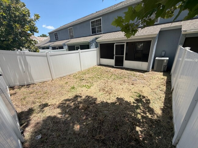 Building Photo - 11114 Essex Ridge Ct