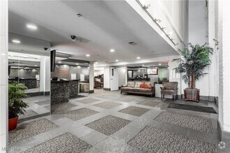 Building Photo - 1237 Washington Ave