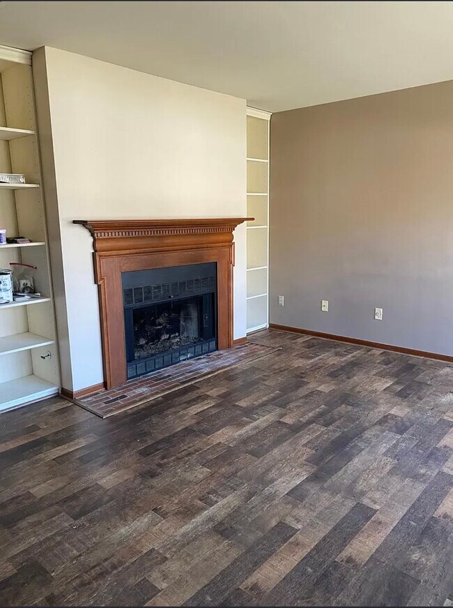 Sala de estar - 773 Kenmare Pkwy