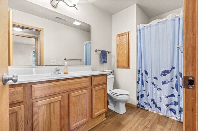 Building Photo - 1552 Cook Circle