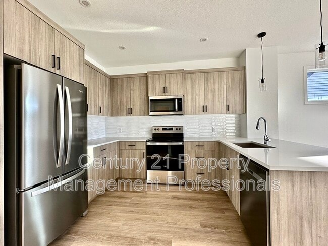 Photo du bâtiment - 2919 Coughlan Green SW