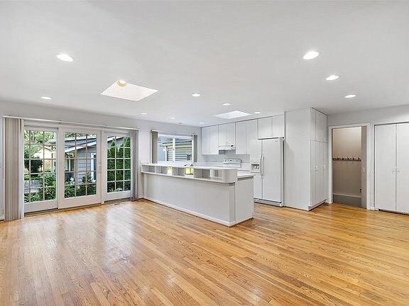 Foto del edificio - 966 Woodlea St