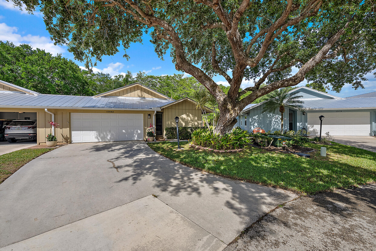 Foto principal - 13182 SE Crooked Stick Ln