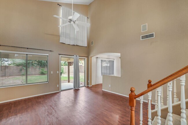 Foto del edificio - Perfect Gilbert Location
