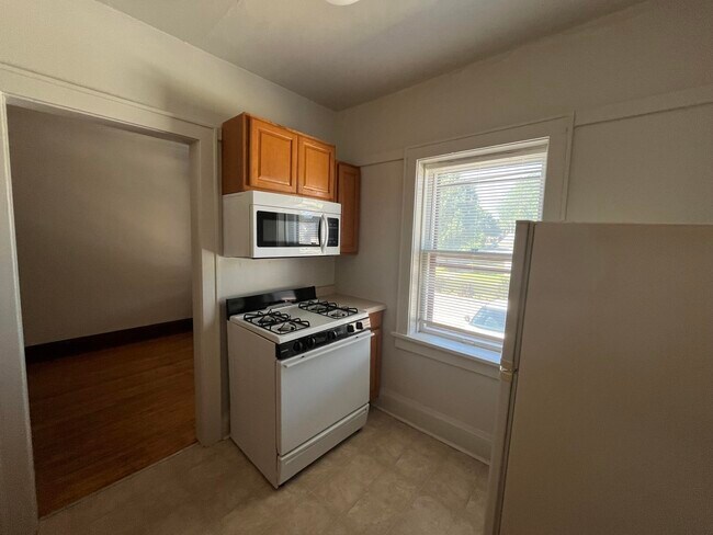 Foto del edificio - 4573 S Lake Dr