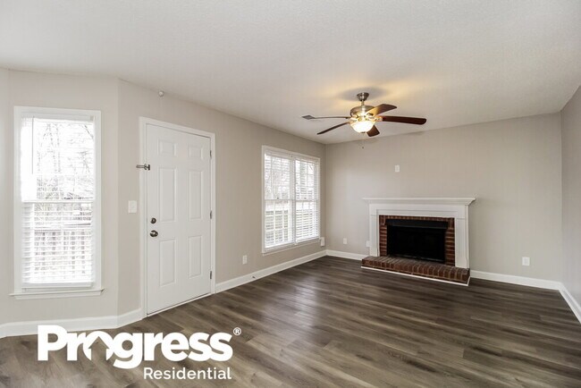 Building Photo - 5196 Olde Mill Dr NE