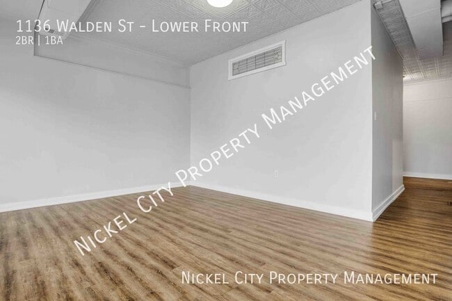 Foto del edificio - 1136 Walden Ave