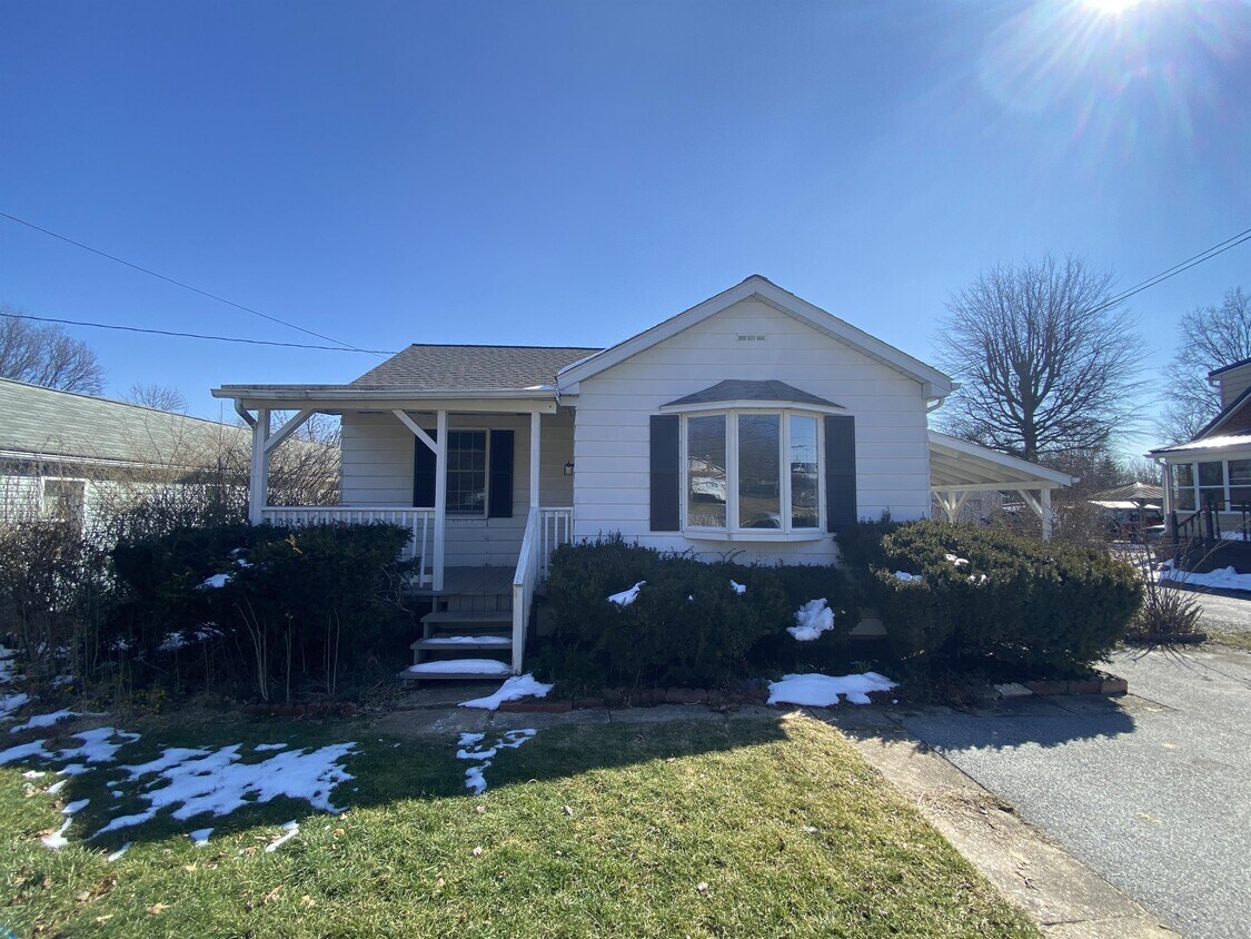 Foto principal - 2531 Oakland Rd
