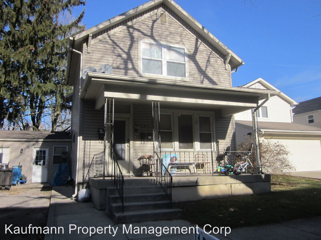 Foto principal - 220 W Butler St