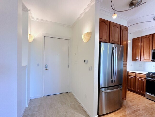 Foto del edificio - 2Bd/1.75Ba Kirkland Condo