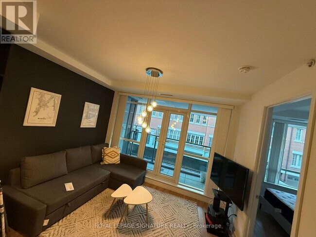 Photo du bâtiment - 377 Madison Ave