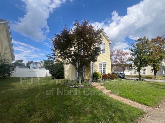 Foto del edificio - 8123 Bud Henderson Rd