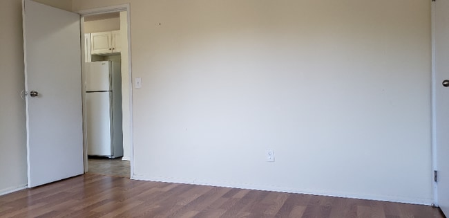 Building Photo - 20 Delar Pkwy